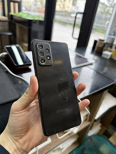 Мобильные телефоны и аксессуары: Смартфон Samsung Galaxy A52 (чёрный) Ключевые особенности: - Экран — 2