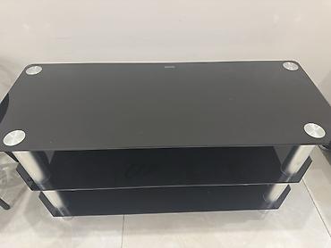 mebel dekor: TV altlığı satılır! Qara rəng, müasir dizayn 3 mərtəbəli, geniş və — 2