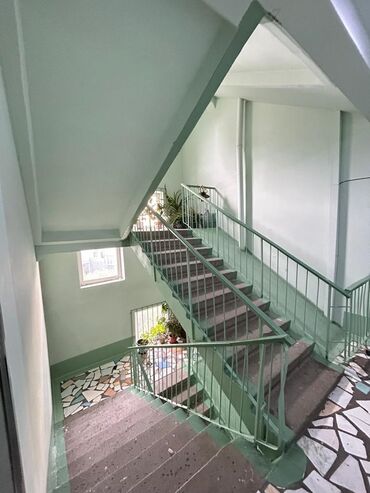 продаю квартиру лазурный: 2 комнаты, 72 м², 106 серия, 7 этаж, Старый ремонт