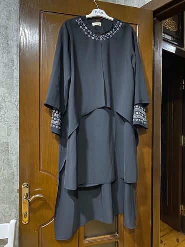28 mall qadın geyimleri instagram: Вечернее платье, 3XL (EU 46)
