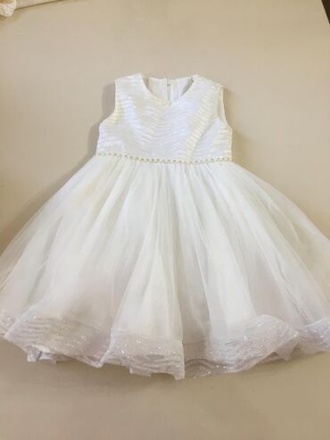 vilyur donlar: Детское платье цвет - Белый