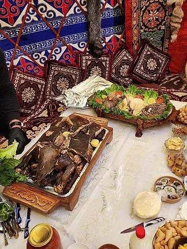 баранина жир: Ташкордо "Жаа Бөйрөк" Көчмөн элдин кайталангыз даамы — 2
