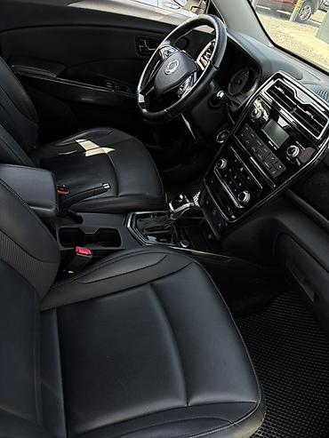 e6 3: Ssangyong Tivoli: 2020 г., 1.6 л, Автомат, Дизель, Кроссовер — 9