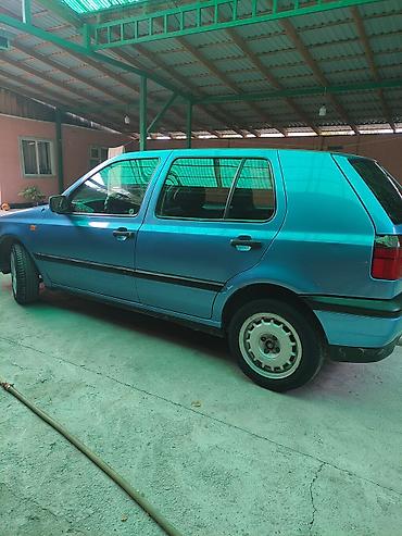 Транспорт: Volkswagen Golf: 1992 г., 1.8 л — 6