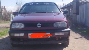 Volkswagen Golf: 1993 г., 1.8 л, Механика, Бензин, Седан