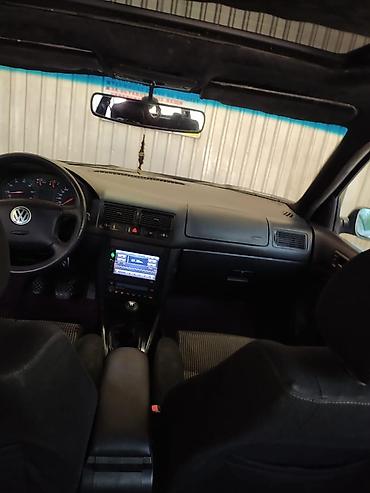 mers 220: Volkswagen Golf: 2000 г., 1.8 л, Механика, Бензин, Хэтчбэк — 3