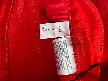 Şortlar: Qirmizi red short shortik 
Balaca oldugu satilir, birdefe geyinilib — 3