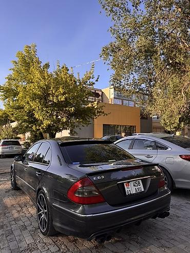 bi: Mercedes-Benz E-класс AMG: 2003 г., 5 л, Автомат, Седан — 4