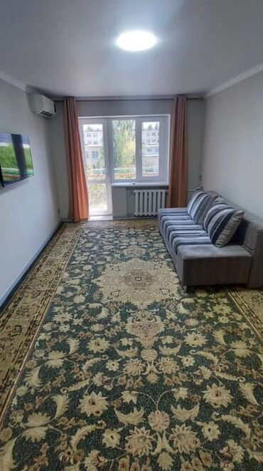 срочная продажа авто бишкек: 1 комната, 30 м², Хрущевка, 4 этаж, Косметический ремонт