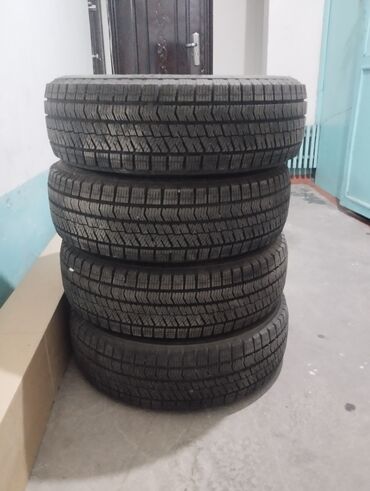 Шины: Шины R 14, Зима, Б/у, Комплект, Легковые, Япония, Bridgestone