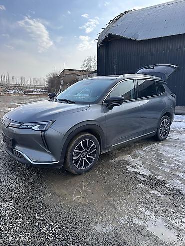 Weltmeister: Weltmeister W6, 2022 г., 68000 км, Передний, В наличии — 2