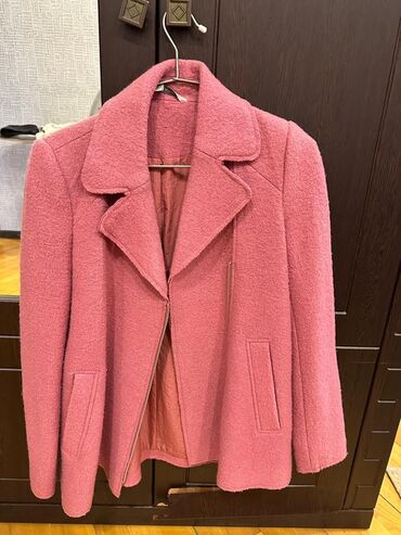 toxunma jaket modelleri: Qadın üst geyimləri dəsti 1) Çəhrayı jaket-palto - Yumşaq toxumalı