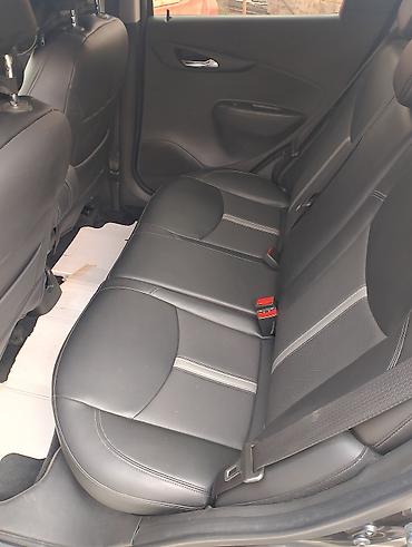 Chevrolet: Chevrolet Spark: 2019 г., 1 л, Вариатор, Бензин, Хэтчбэк — 18