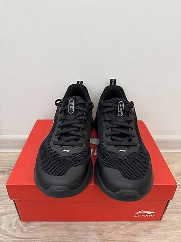 lining бу: Ботасы Li-Ning оригинал. Размер: 42 (написано 43, маломерка). Цвет — 6