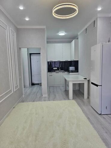 Продажа квартир: ✨ Продаётся 2-комнатная студия в элитке в центре города! 📍 ЖК