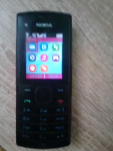 Nokia x X1-01 sa punjacem
