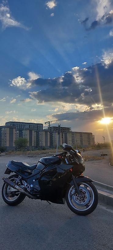 ямаха 600: Мотоцикл Kawasaki ZZR 1100 — это мощный спортивно-туристический байк с — 5