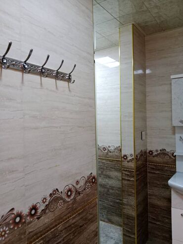 Uzunmüddətli kirayə mənzillər: Xalqlar metrosu yaxınlığı,Laçın Ticarət Mərkəzinin arxasında,9 -da lalafo.az — 7 Uzunmüddətli kirayə mənzillər: Xalqlar metrosu yaxınlığı,Laçın Ticarət Mərkəzinin arxasında,9 — 7