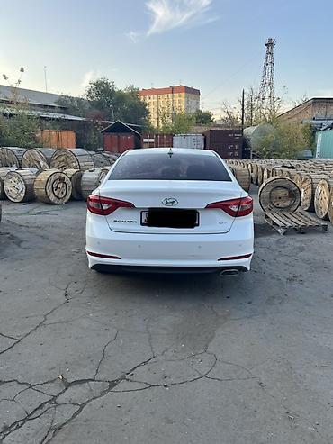 Транспорт: Hyundai Sonata: 2016 г., 2 л, Автомат, Газ, Седан — 4