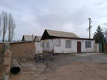 Продажа коттеджей и домов: Продаётся жилой дом Кочкорском районе с приусадебным участком — 4