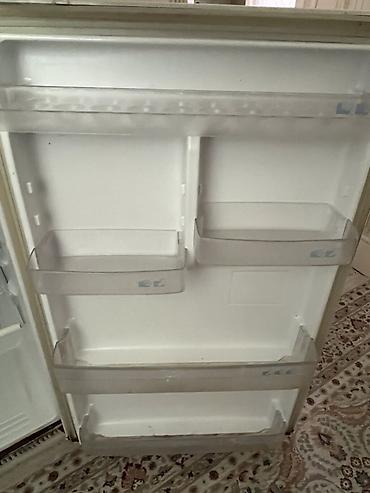 iphone 8 barter var: Samsung iki qapılı soyuducu - Üst kamera: dondurucu. İçəridə metal — 5