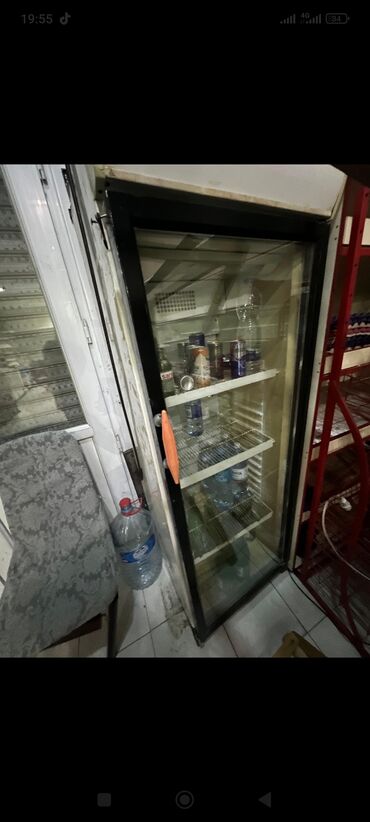 Soyuducu avadanlığı: Su vitrini 220 azn tam. islek unv Bileceri