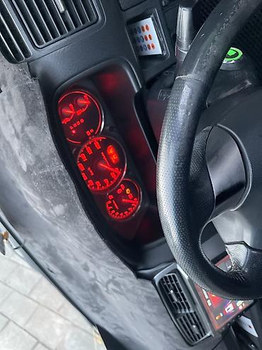 Honda: Honda Stream: 2003 г., 1.7 л, Автомат, Минивэн — 27