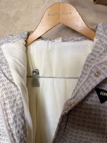 Верхняя одежда: Детские зимние куртки 1) Сиренево-фиолетовая куртка-трансформер — — 8