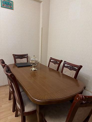 tək stollar: Masa desti 450 azn. Masa acilmir, 6 stulu var. Unvan 9cu mkr.
k6545~SD — 1