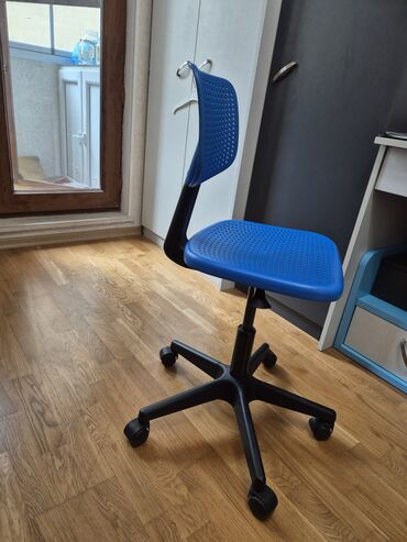 Masalar: İşlənmiş, Açılmayan, Dördbucaq masa -da lalafo.az — 8 Masalar: İşlənmiş, Açılmayan, Dördbucaq masa — 8