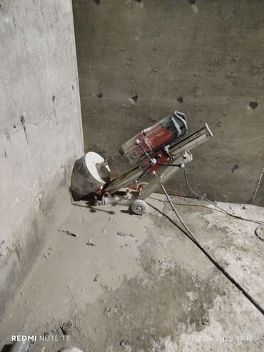 Beton işləri: Səssiz tozsuz səliqəli kəsim. Beton katlavan monolit kubik — 23