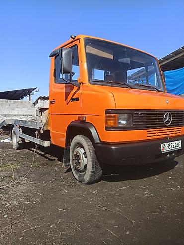 e 303: Эвакуатор, Mercedes-Benz, 1988 г., Ломаная — 3