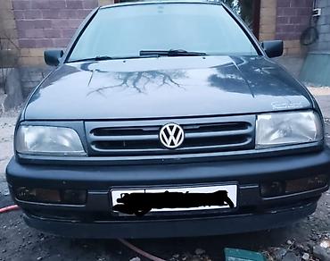 Volkswagen: Volkswagen Vento: 1995 г., 1.8 л, Механика, Бензин, Седан — 2