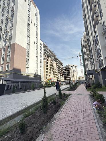 3 комнаты, 102 м², Асанбай мкр Элитка, 9 этаж, ПСО (под самоотделку)