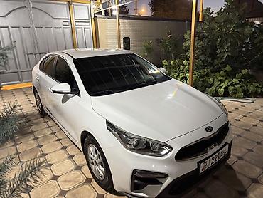 plug in: Kia Cerato: 2019 г., Автомат, Бензин, Седан — 1