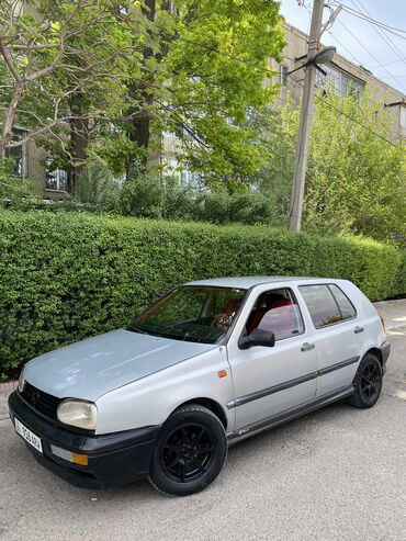хонда степвагон 1: Volkswagen Golf: 1992 г., 1.6 л, Механика, Бензин, Хетчбек