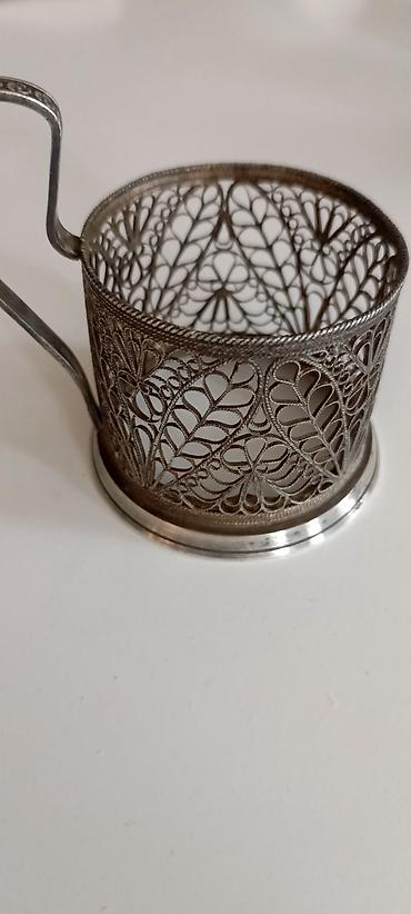 Qab-qacaq və mətbəx ləvazimatları: Gümüş naxışlı stəkanaltı (filigran işləmə) - Material: metal; zərif — 2