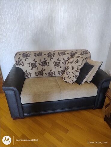 Çarpayılar: Divan, Parça