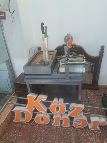 kafe ucun avadanliq: Deməy olar işləmiyib təzə kimidi üsdünün havalandırma zontiki var