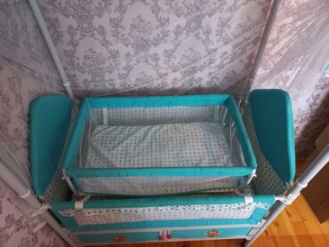 Beşiklər: Oğlan və qız üçün, Beşik, Yellənmə mexanizmsiz — 12