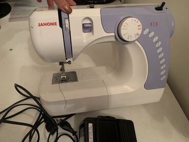 janome швейная машинка: Швейная машина Janome