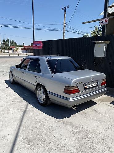 814 817: Mercedes-Benz W124: 1994 г., 2.2 л, Механика, Бензин, Седан — 9