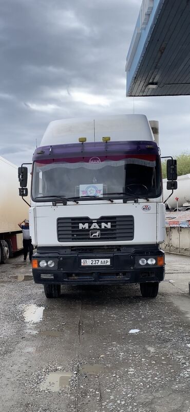 actros тягач: Тягач, MAN, 2000 г., Без прицепа