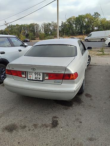 Унаа сатуу: Toyota Camry: 2000 г., 2.2 л, Автомат, Бензин, Седан — 4
