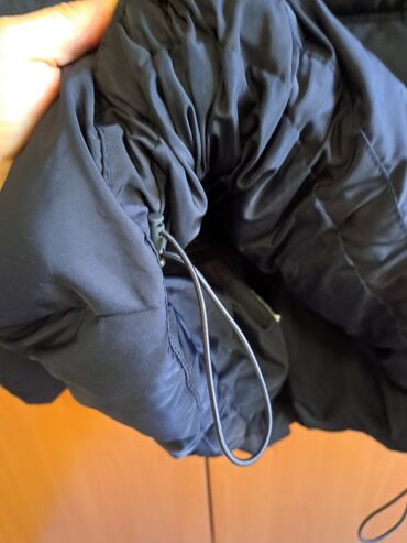 Zimske jakne: PULL&BEAR, L, Jednobojni, Sa postavom — 10