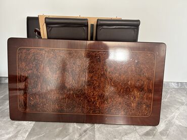 klassik stol: Klassik masa, İşlənmiş, Açılan, Kvadrat masa