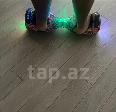 Giroskuterlər: İşlənmiş Giroskuter 10.5", > 1000 Vt, > 35 km/s, Ünvandan götürmə — 9