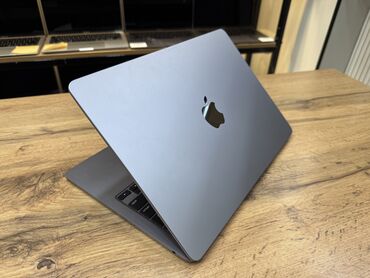 macbook air 2019 бу: Ноутбук, Apple, 8 ГБ ОЗУ, Apple M3, 13.3 ", Б/у, Для работы, учебы, память NVMe SSD