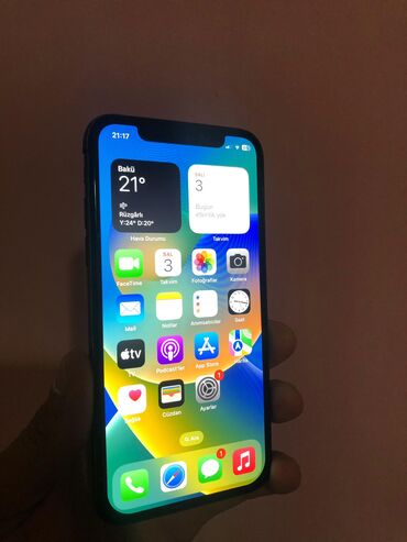 Apple iPhone: IPhone X, 64 GB, Qara, Simsiz şarj, Face ID