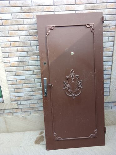 2 х створчатые межкомнатные двери: Metall qapılar dəsti - Material: polad/metal konstruksiya - Rənglər